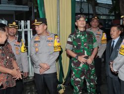 Pastikan Aman Dan Nyaman Dandim Bersama Kapolres Laksanakan Patroli Malam Natal