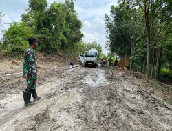 TMMD 124 || Danramil Pastikan Pembangunan Jalan Cor Beton Hasilnya Memuaskan.