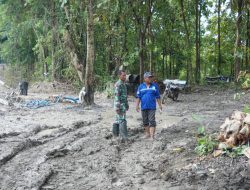 Danramil Lengkong Selalu Siap Sedia Di Lokasi TMMD 124 Kodim Nganjuk