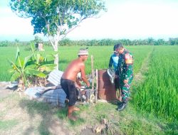 Babinsa Koramil 0810/02 Bagor Laksanakan Komsos dengan Petani di Desa Petak