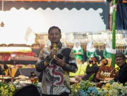 Dandim 0810/Nganjuk Hadiri Pagelaran Wayang Kulit dalam Rangka Haul di Pondok Pesantren