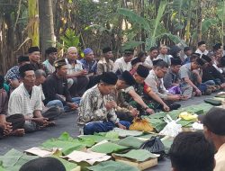 Babinsa Hadiri Tasyakuran Bersih Desa Katerban, Wujudkan Kemanunggalan TNI dengan Rakyat