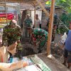Babinsa Bantu Bangun Rumah Warga Tidak Layak Huni, Wujudkan Kemanunggalan TNI dengan Rakyat