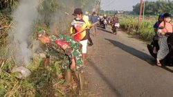 Ciptakan Lingkungan Bersih, Babinsa Bagor Gelar Kerja Bakti Bersama Warga