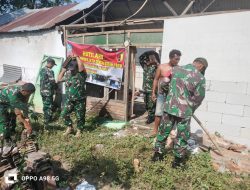 BABINSA DESA LENGKONG KORAMIL 0810/13 LENGKONG MEMBANTU MASYARAKAT MELAKSANAKAN GIAT RTLH IBERTEMPAT DI DUSUN LEMPOH DESA LENGKONG KECAMATAN LENGKONG