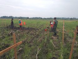 Babinsa Gandu Dorong Percepatan Pembangunan Gerai Koperasi Merah Putih