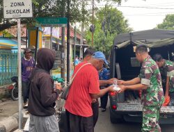 Jumat Berkah, Kodim Nganjuk Berbagi kepada Masyarakat Kurang Mampu