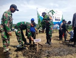 Koramil 0810/15 Rejoso Bersama PWI Laksanakan Penghijauan di Desa Tritik dalam Aksi Menanam 1.000 Pohon