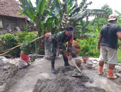 Dengan Semangat Babinsa Koramil 0810/06 Kertosono Dampingi Pembangunan Koperasi Merah Putih