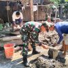 Babinsa Koramil 0810/08 Baron Bantu Renovasi Rumah Warga