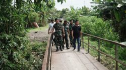 Dandim 0810/Nganjuk Tinjau Pembangunan KDKMP dan Jembatan Gantung di Sukomoro