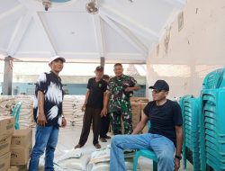 Babinsa Desa Mojodhuwur Melaksanakan Pemantauan Pembagian Bantuan PKH