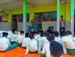Babinsa Koramil 0810/08 Baron Gelar Kegiatan Babinsa Masuk Sekolah, Tanamkan Wawasan Kebangsaan dan Cegah Bullying Sejak Dini