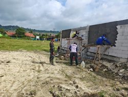 Sertu Gunawan Dampingi Pembangunan Koperasi Desa Kelurahan Merah Putih, Desa Ngluyu