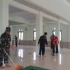 Sambut Ramadhan 1447 H, Babinsa Koramil 0810/06 Kertosono Bersama Warga Laksanakan Kerja Bakti Pembersihan Masjid