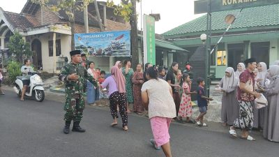 Koramil 0810/18 Ngetos Bersama Persit Ranting 19 Berbagi Takjil di Bulan Suci Ramadhan 1447 H