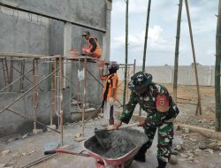 Babinsa Aktif Awasi dan mendampingi Pembangunan KDKMP di Desa Binaan