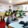 TNI–Polri Bersinergi Amankan Arus Mudik Lebaran, Anggota Koramil 0810/19 Jatikalen Siaga di Pos PAM Kertosono