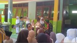 Babinsa Ngumpul Koramil 0810/02 Bagor Kenalkan Wawasan Kebangsaan kepada Anak-Anak TK