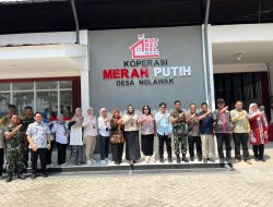 PEMERINTAH TURUN LANGSUNG KE DESA, PENINJAUAN KOPERASI DESA/KELURAHAN MERAH PUTIH DI NGANJUK PERKUAT EKONOMI RAKYAT