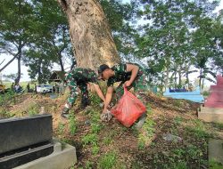 KARYA BAKTI KODIM 0810/NGANJUK DI TPU MAKAM PAHLAWAN NASIONAL MARSINAH