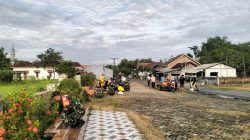 KORAMIL 0810/08 BARON BERSAMA FORKOPIMCAM GELAR KERJA BAKTI BERSIHKAN LAPANGAN DESA MABUNG