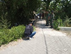 Wujud Kepedulian terhadap pembangunan Infrakstrutur Desa Babinsa Koramil 0810/15 Rejoso Dampingi Survei Rencana Pembangunan Jembatan di Wilayah Binaannya