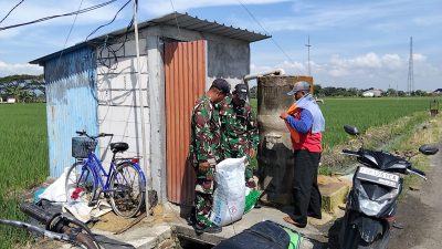 BABINSA DESA BUNGUR LAKSANAKAN SERTER KOMSOS BERSAMA PETANI BAWANG MERAH