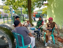 MANTABKAN SOLIDITAS KERJASAMA, BABINSA DS. SUGIHWARAS KORAMIL 0810/02 BAGOR KOMSOS DENGAN PERANGKAT DESA SUGIHWARAS DAN TOKOH MASYARAKAT