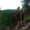 BABINSA KORAMIL 0810/18 NGETOS BERSAMA WARGA LAKSANAKAN PEMBUATAN TANDON AIR BERSIH DI DESA KEPEL