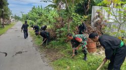 Babinsa Desa Malangsari Bangun Kedekatan Lewat Kerja Bakti Bersama warga dan Siswa PSHT