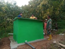 Babinsa Desa Kepel Bersama Warga Bangun Bak Penampungan Air Bersih, Wujud Kepedulian TNI Terhadap Kebutuhan Masyarakat