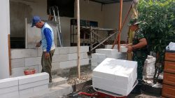 BABINSA KORAMIL 0810/06 KERTOSONO GOTONG ROYONG GARAP RUTILAHU, WUJUD KEPEDULIAN TNI TERHADAP KESEJAHTERAAN MASYARAKAT