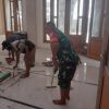 Babinsa Koramil 0810/08 Baron Gotong Royong Bantu Rehabilitasi Masjid Al-Ijabah, Perkuat Sinergitas TNI dan Rakyat