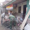 Babinsa Koramil 0810/08 Baron Rehap RTLH di Ds. Garu, Kec. Baron, Kab. Nganjuk