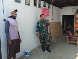 Babinsa Kedungsoko Pererat Silaturahmi Melalui Serbuan Teritorial Binkomsos Bersama Warga