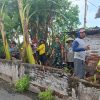 Babinsa Koramil 0810/02 Bagor Bantu Renovasi Rumah Warga, Wujud Nyata Kemanunggalan TNI dengan Rakyat