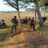Babinsa Koramil 0810/02 Bagor Bersama Warga Bersihkan Lingkungan Lapangan Desa Kendalrejo