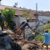 Babinsa Koramil 0810/20 Ngluyu Bersama Warga Laksanakan Kerja Bakti Pembangunan TPT