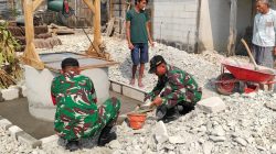 Perkuat Kepedulian Terhadap Masyarakat, Danramil Bersama Anggota Laksanakan Pengecoran Lantai Sumur Air Bersih di Desa Tempuran