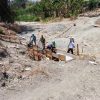 Pembangunan Jembatan Perintis Garuda di Desa Ngepung Terus Dikebut, TNI dan Warga Bergotong Royong