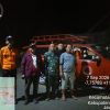 MALAM PANJANG DI LERENG GUNUNG WILIS, TNI DAN WARGA BERJIBAKU JINAKKAN API KARHUTLA