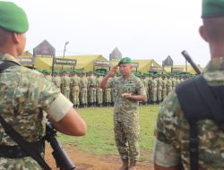 KOMANDAN BRIGIF TP 33/NS MELAKSANAKAN KUNJUNGAN KERJA DI YONIF TP 933/MACAN WILIS