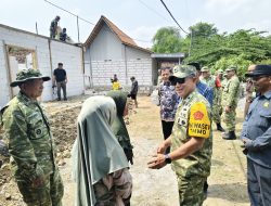 Tim Wasev TMMD ke 130 Tinjau RTLH Milik Bu Kasiyem, Harap Berikan Kenyamanan dan Keamanan Warga Jatipuro